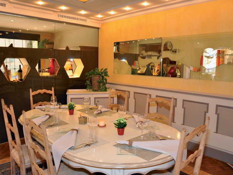 Hotel-Restaurant De La Tour Ngoại thất bức ảnh